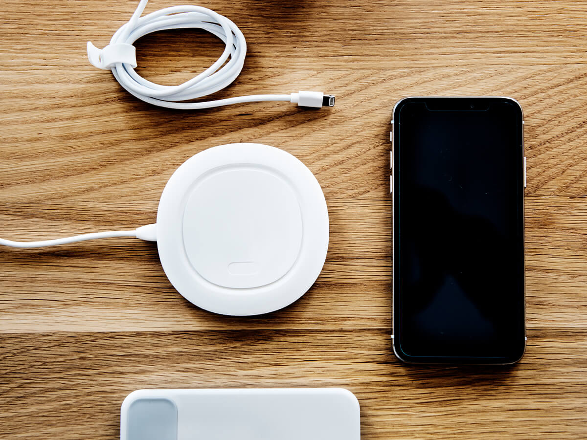 📱  Tech Accessories